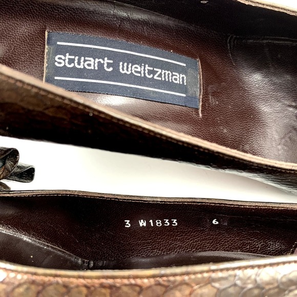 1980's STUART WEITZMAN metallic snakeskin leather pumps - Picture 5 of 16